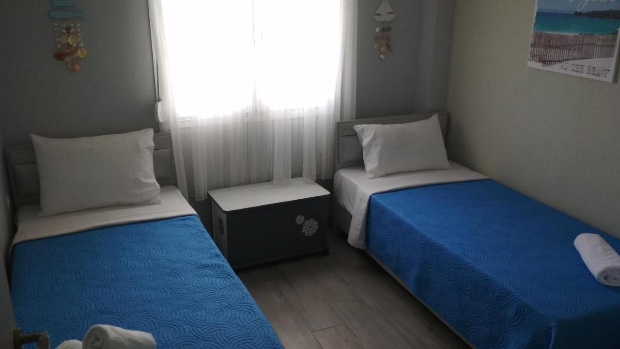 Zephyros Family Apartments 1 オルモス・パナギアス エクステリア 写真